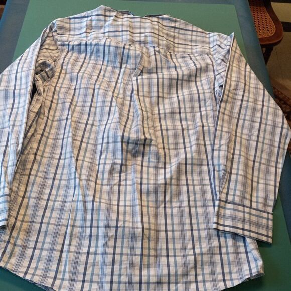 Duluth Relaxed Fit Cotton  Men's Long Sleeve One Pocket Dress Shirt - Picture 6 of 6